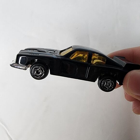 S.M. Ford Zakspeed Capri Turbo No. S8005 - Picture 4 of 9